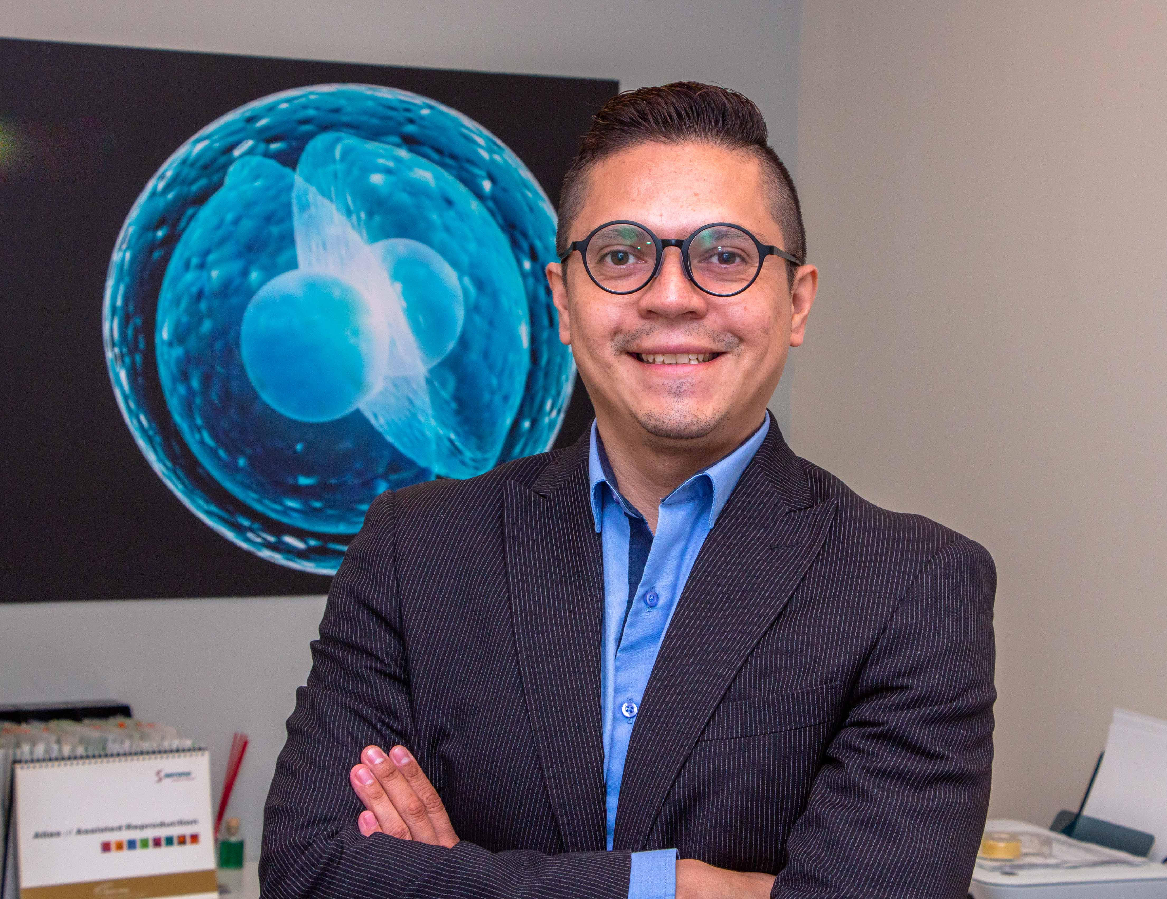 Ernesto Noriega , Program Director